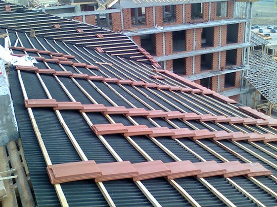 Ондулин под керемида