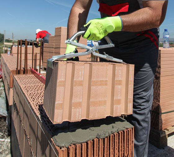 Щипки за тухли Porotherm