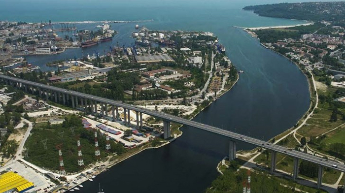 аспаруховия мост