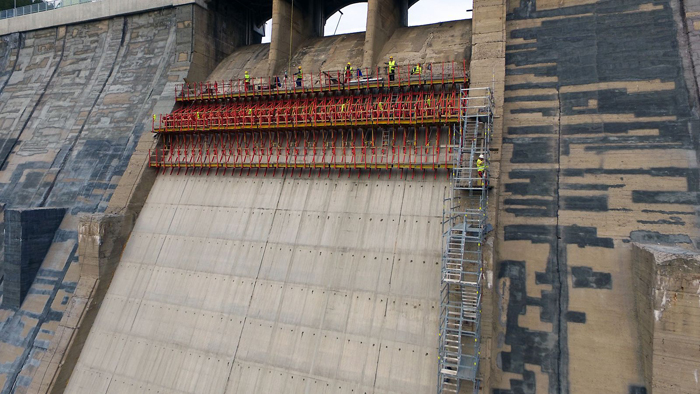 20 години PERI в България peri