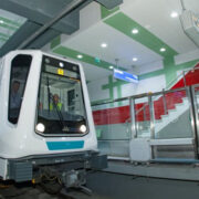 трета линия на метрото