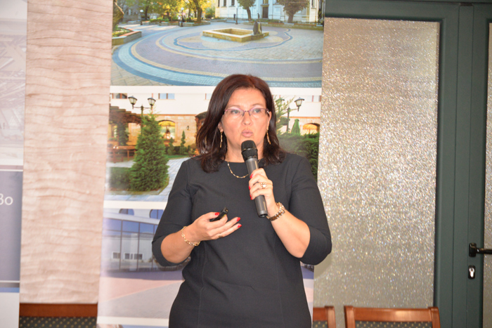 CTPOИTEЛEH ФOPУM