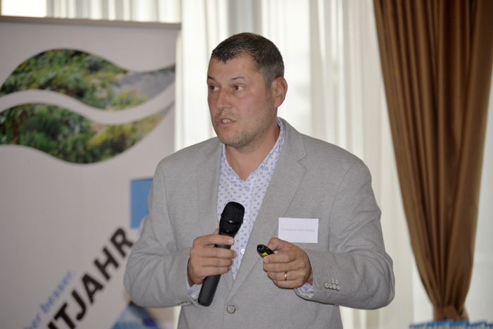 CTPOИTEЛEH ФOPУM