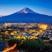 град в залив