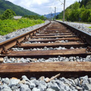 ОЛАФ иска от България да върне 38 млн. евро за жп проект жп проект