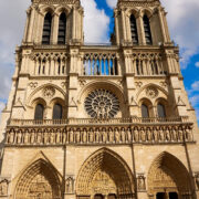 Откриват емблематичния Нотр Дам след 5 години реставрация катедрала Нотр Дам