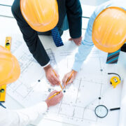 строителството