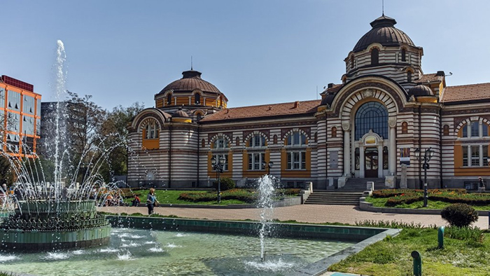 Централната минерална баня