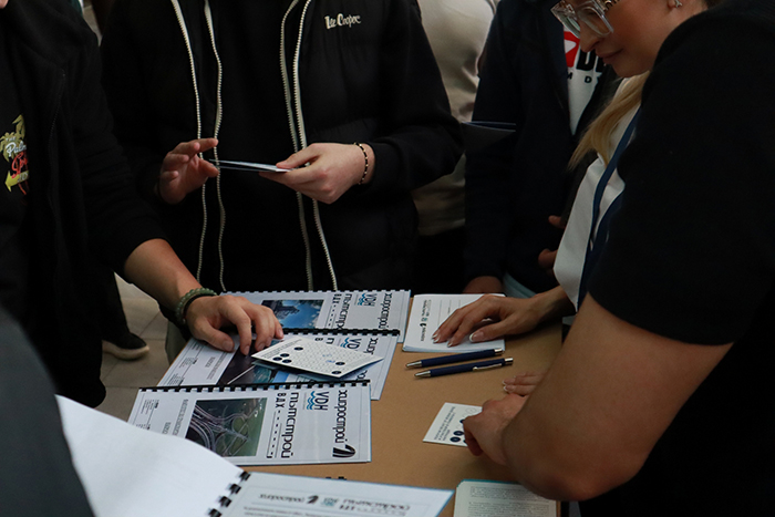 Лидерите, които строят