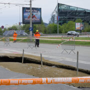 Строителството на метрото предизвика пропадане на пътя на „Цариградско шосе“ пропадане на пътя