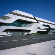 Pierres Vives – живата архитектура на знанието в Монпелие Reynaers Aluminium